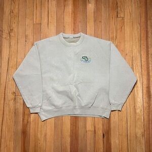 Vintage Nature-Inspired Embroidered Sweatshirt (Size M)